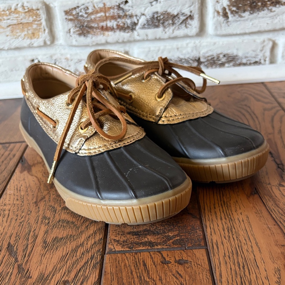 MICHAEL Michael Kors Black and Gold Duck-Style Rain Shoes